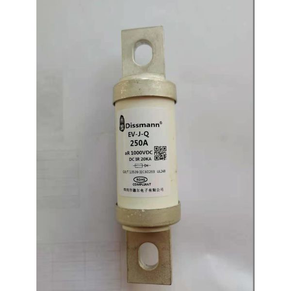 Le ccc a approuvé le fusible type boulon d'EV, C.A. en céramique/DC1000V de