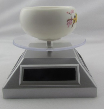 OEM / ODM customed logo 360 degree sliver Solar rotary display with battery hole