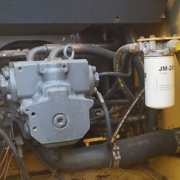 Used Excavators Second Hand Excavators Komatsu PC200 Excavator Japan Excavators