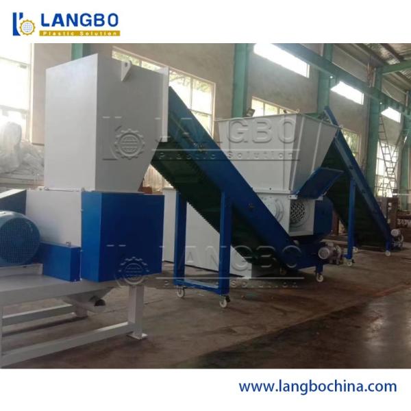 Plastic Shredder Grinder Crusher Machine Automatic Plastic Bottle Crushing Machine