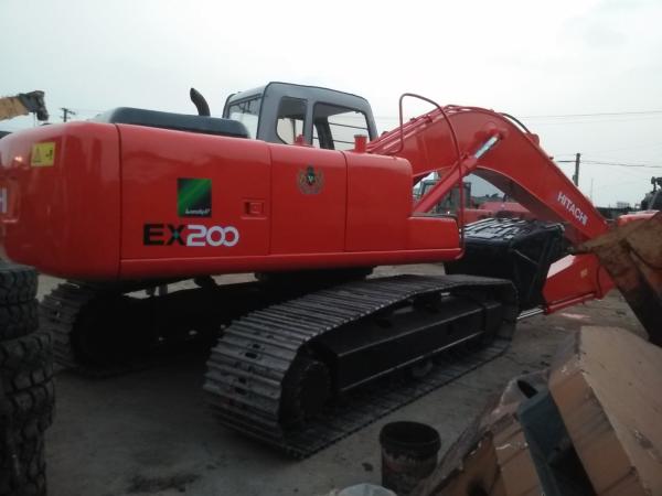 Used HITACHI 200-5 excavators
