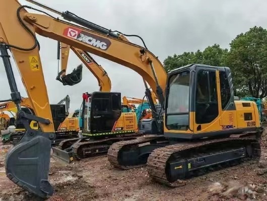 Использованный XCMG XE150D Crawler Xcmg Горный экскаватор 15 тонн 0,6 м3 93 кВт