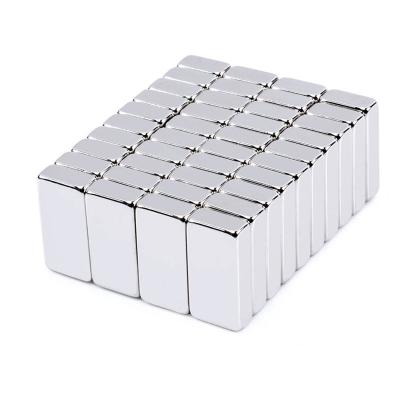 Heavy Duty Rectangular Neodymium Rare Earth Magnets  For Industrial Tool Storage