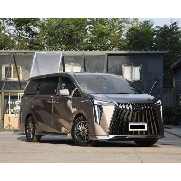 Бензин водя версии 2.0T большой MPV серии 390T Zhizun Trumpchi M8 2021