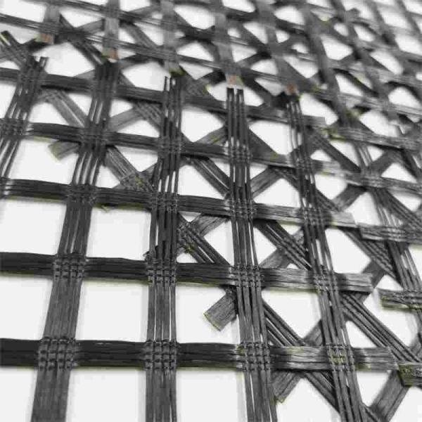 Civil Engineering Reinforcement Fiberglass Geogrid Coated With Elastomeric Polymer