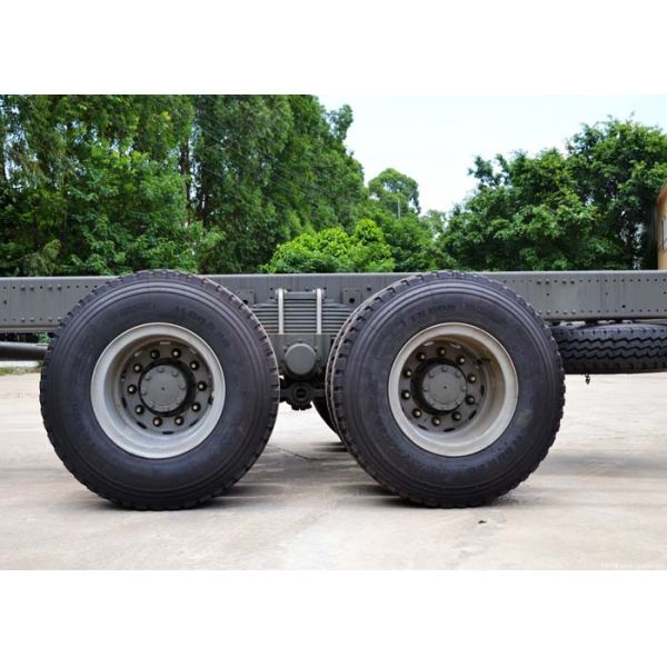 Large Cargo Stake Truck Lorry Vehicle 12 Wheels
