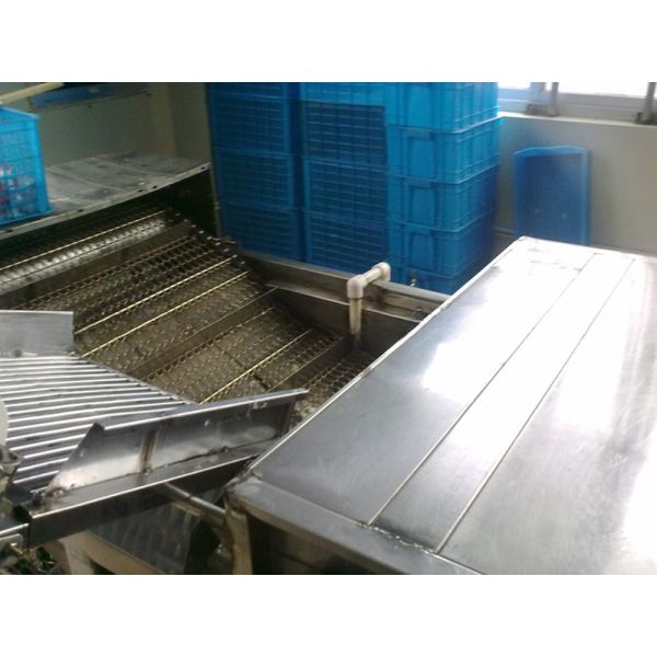 Tunnel Pasteurizer Water Bath Sterilizer for Juice Processing Voltage 220/380/440v