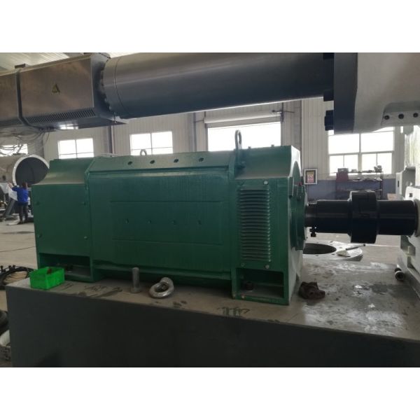 Ligne de production d'extrudeuse de tuyaux préisolés