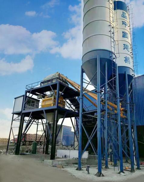 Twin Shaft Concrete Mixing Station 172KW Installed Capacity HZS90 Model