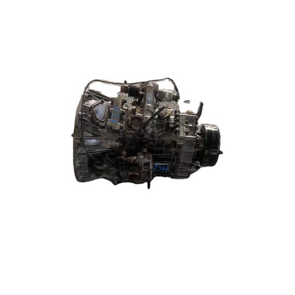 Factory Supply Original Japanese 6-speed 6D17 Used Diesel Engine  Gearbox Assembly for Mitsubishi