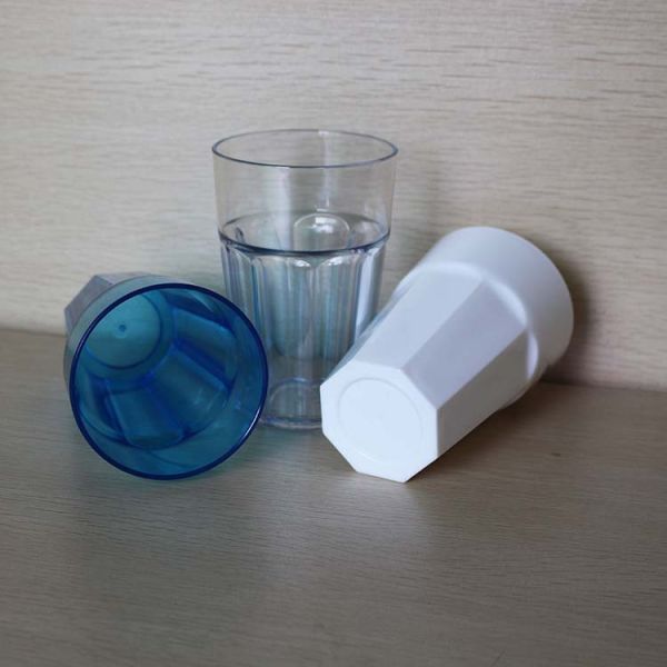 OEM Transparent San Plastic Whisky Glasses Customized Logo Color