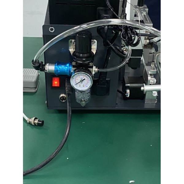 150W High Frequency Automatic Soldering Robot Used Metal Solder For Electronic Welding