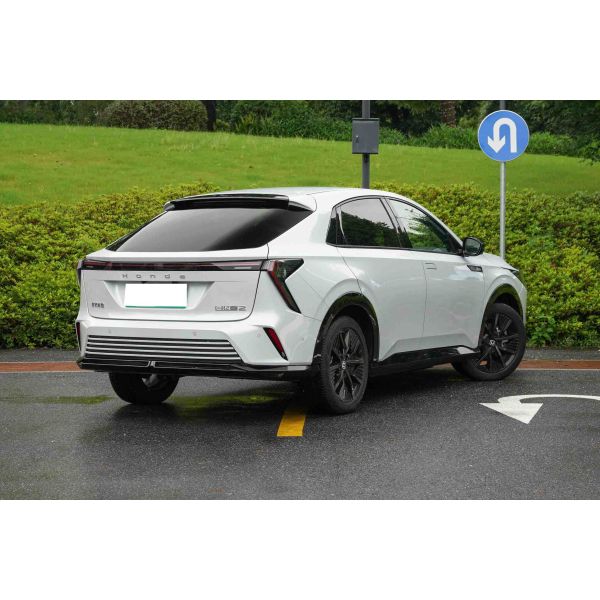 2024 Dongfeng Honda eNS2 SUV eléctrico puro de 5 asientos Coche deportivo con distancia entre ejes de 2735 mm y batería de iones de litio ternario