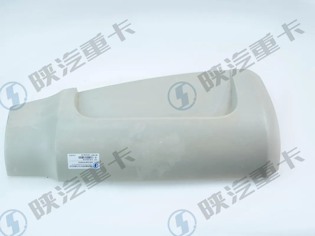 SHACMAN Spare Parts Right Spoiler Outer Plate For Tractor Truck