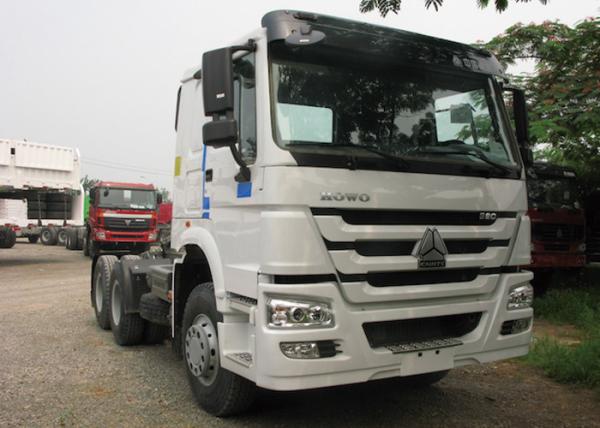 White Heavy Duty Dump Truck 6X4 Sinotruck HOWO Tractor Head Trailer