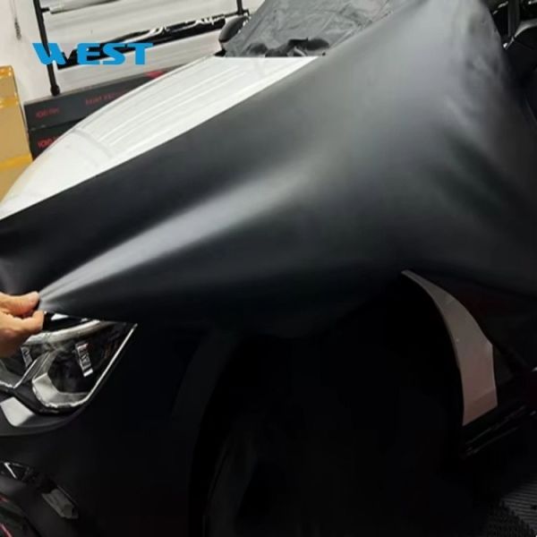 Film de protection de peinture de voiture à l'épreuve du sable noir Film de protection hydrophobe du véhicule