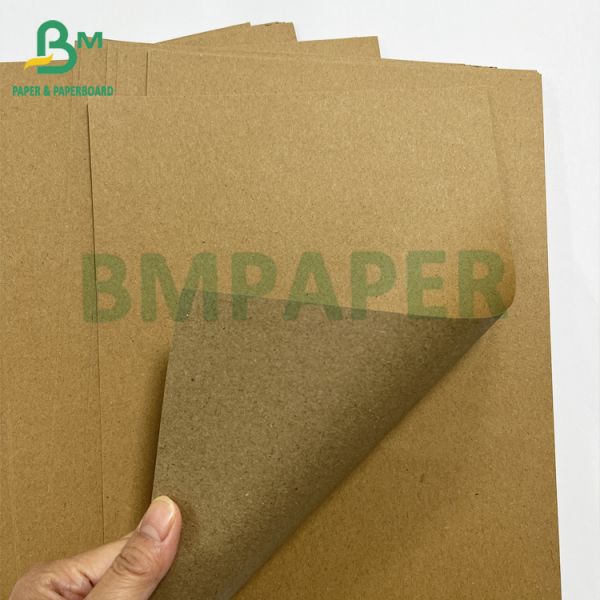 200 gm Papel de papel de revestimento de madeira lisa, de polpa de madeira forte, castanho, Kraft