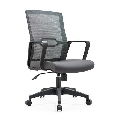 Cadeira de conferência sedentária confortável com design giratório e suporte lombar