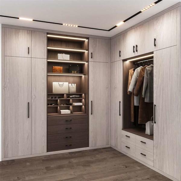 Luxury Wood Veneer 3 Door Wardrobe Bedroom Furniture Knocked Down Structure