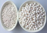 Boules en céramique d'alumine activée Densité en vrac 0,68 - 0,72 G/cm3 Faible absorption de l'eau