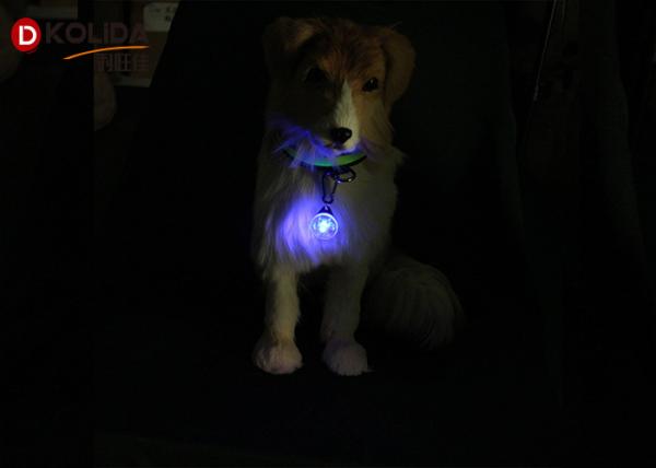 Clip on LED Flashing Dog Collar Light LED Pet Dog Cat Safety Blinker Flasher in Night