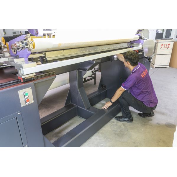 Máquina de tapicería industrial de agujas múltiples con doble cabeza 380V 220V 50HZ