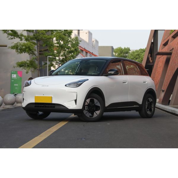 4135x1805x1570mm Geely Galaxy Limousine eléctrico con 410 km de alcance eléctrico puro y batería de litio Energía EV Motor