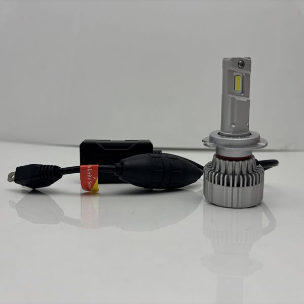 Brightest Halogen Headlamp Replacing Canbus H7 H4 Led Headlight Bulbs