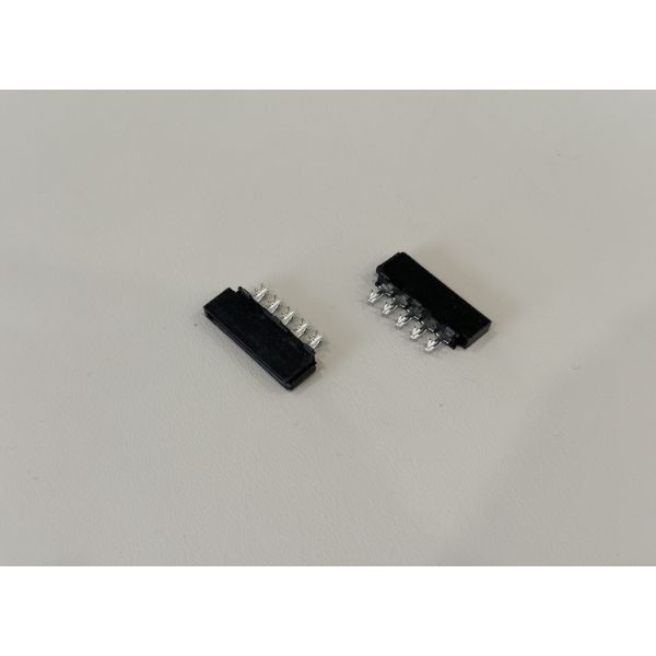 SATA 15Pin wire-to-board power connector, 2.50mm pitch PCB terminal connector, gold-plated contacts, custom cable solutions for HDD SSD automotive server electronic power transmission high reliability