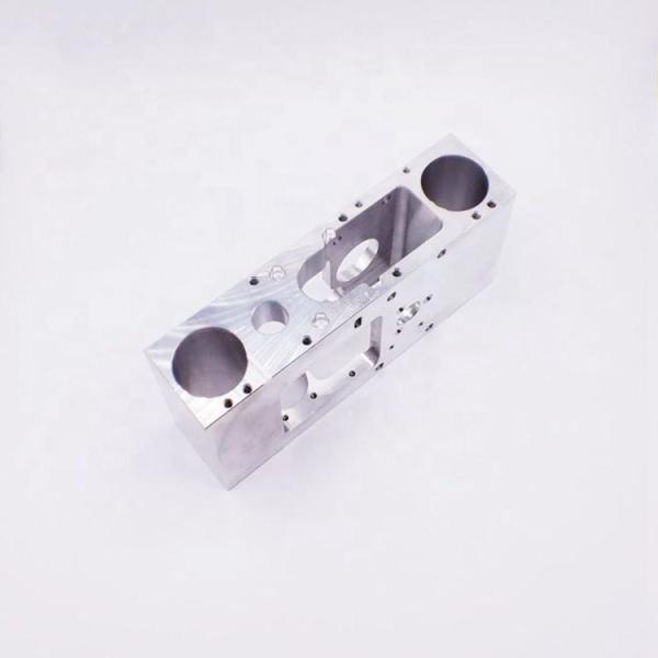 CNC feito sob encomenda do serviço da fabricação que faz à máquina o CNC da linha central da parte 5 do CNC