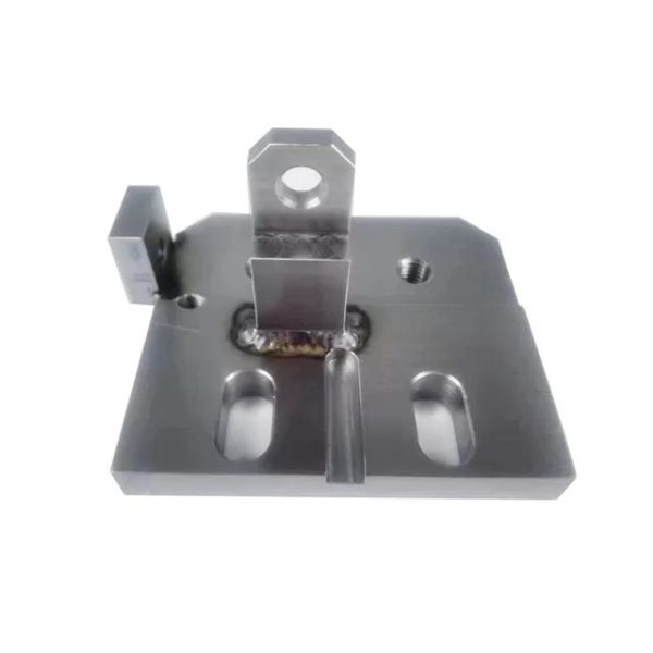 Услуги по изготовлению металлических листов на заказ с помощью лазера