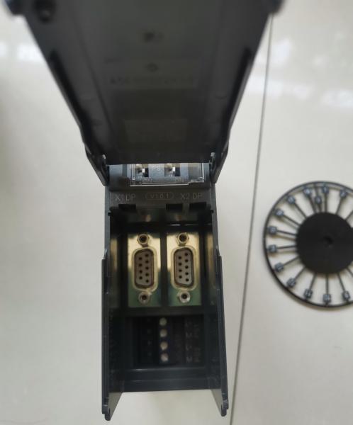 6ES7158-0AD01-0XA0 Coupling Module Siemens SIMATIC DP DP Coupler