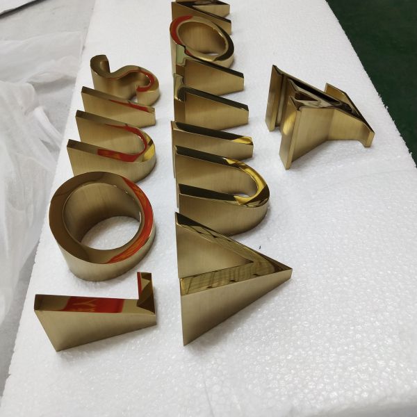 Depth 42mm Decorative Metal Letters Mirror Polished 3D Lettering Signage IP67