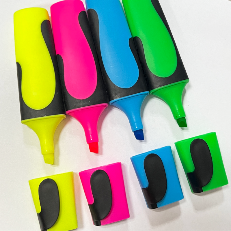 New Design 4PCS Durable Colorful Stationery Fluorescent Ink Marker Pen Chisel Fiber Tip Highlighter
