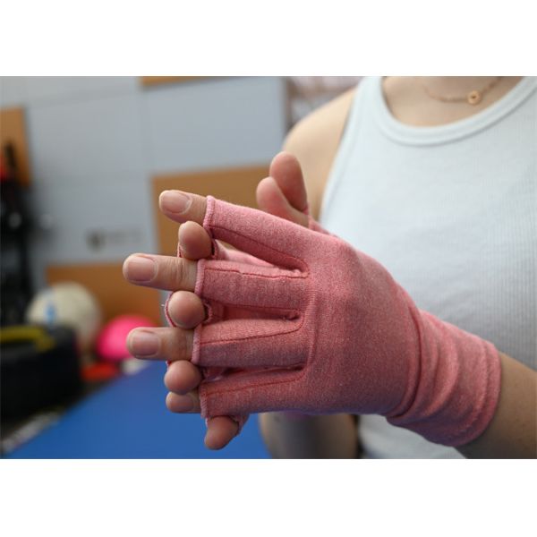 Зимние перчатки для физкультуры, походов и скалолазания