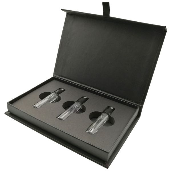 PMS Cosmetic Packaging Box Recyclable Folding Magnetic Gift Box for Perfume Bottle