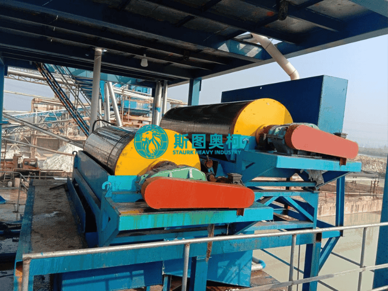30TPH-100TPH Dry Magnetic Iron Ore Screening Equipment Custom