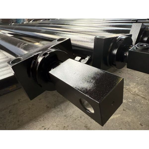 Custom Double Acting Telescopic Hydraulic Cylinders With Hard Chrome Plated Steel Piston Rod