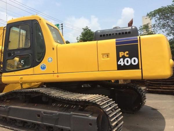 used excavators, wheel loaders, bulldozers, Cranes, Forklifts, road rollers, and graders, and they are with famous brand