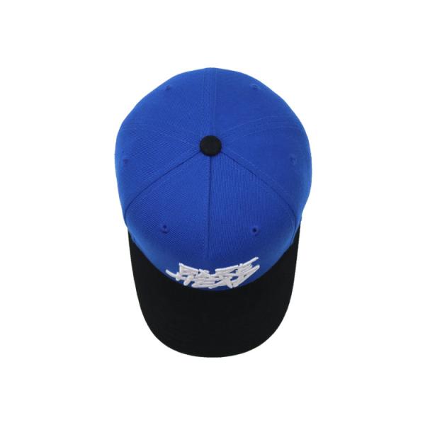 3D a brodé la boucle en plastique simple bleue de casquette de baseball de panneau de la lettre 5