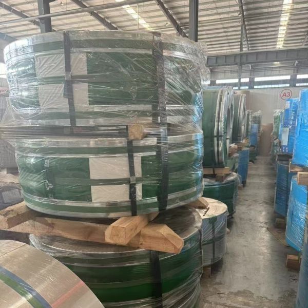 Soft Type 1/4H 1/2H 3/4H Full Hard AISI304 Stainless Steel Strips Coils