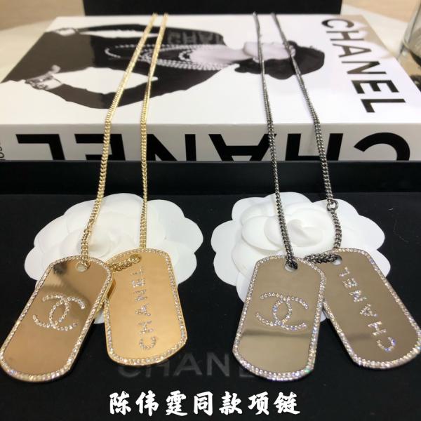 Gold Crystal Square Pendant Necklace Luxury Necklaces With Diamond Chain