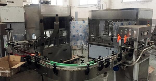 380V Juice Plastic Bottle Filling Machine High Filling Speed 200ml - 2500ml