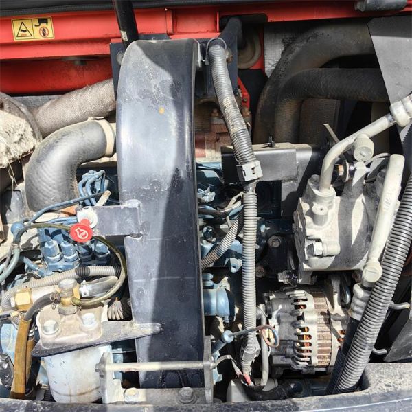 Hydraulic Cylinder Original Kubota KX183-3 KX183 Excavator 8ton in Shanghai Japan Made