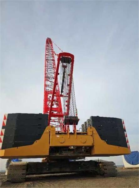Grue sur chenilles SANY SCC3200A-8 d'occasion de 2023 avec une flèche de 62 mètres, un contrepoids de 170 tonnes, 411 heures de fonctionnement et en excellent état de marche.