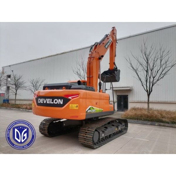 DX205 Использованный экскаватор Doosan 20,5 тонны с универсальными опциями крепления