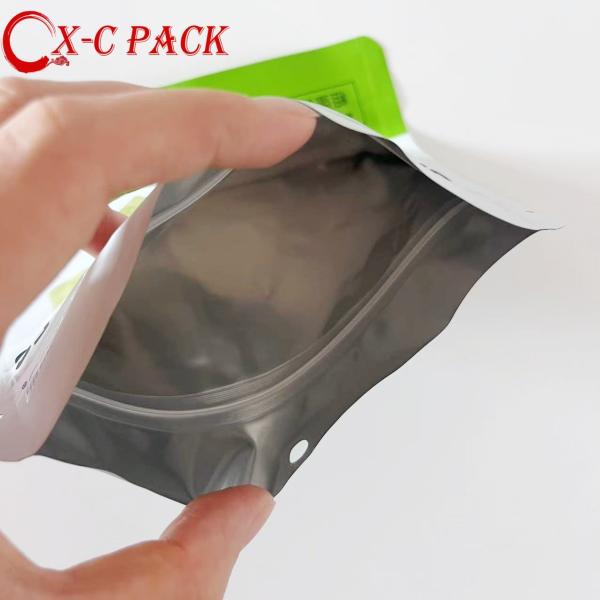 Customized Resealable Zipper Top Pet Dog Treats Feed Bag Moisture-Proof Glossy BOPP Plastic Food Grade Packaging