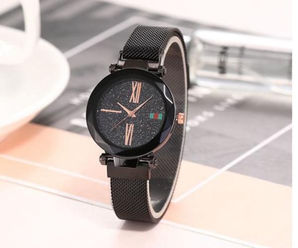 32mm Multi Color Alloy Case Fashion Ladies Fashion Wrist Watch with Magic Mesh Band