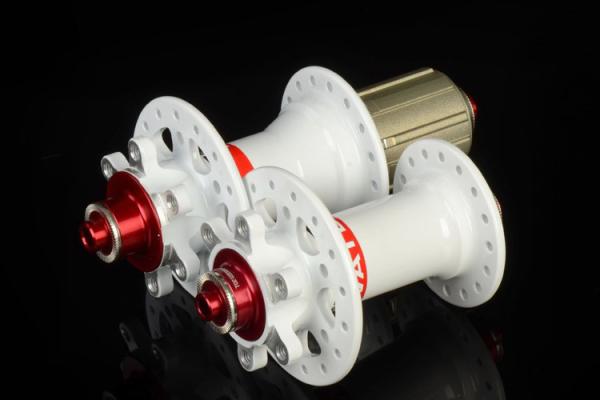 Novatec Hub D711SB D712SB ultra-light disc brake bearing MTB mountain bike hubs 28h 32h Red Black color with Skewers