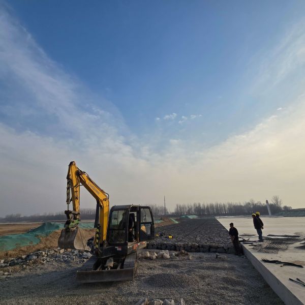 Heavy Duty Woven Gabion Wall Erosion Resistant For Flood And Riverbank Protection